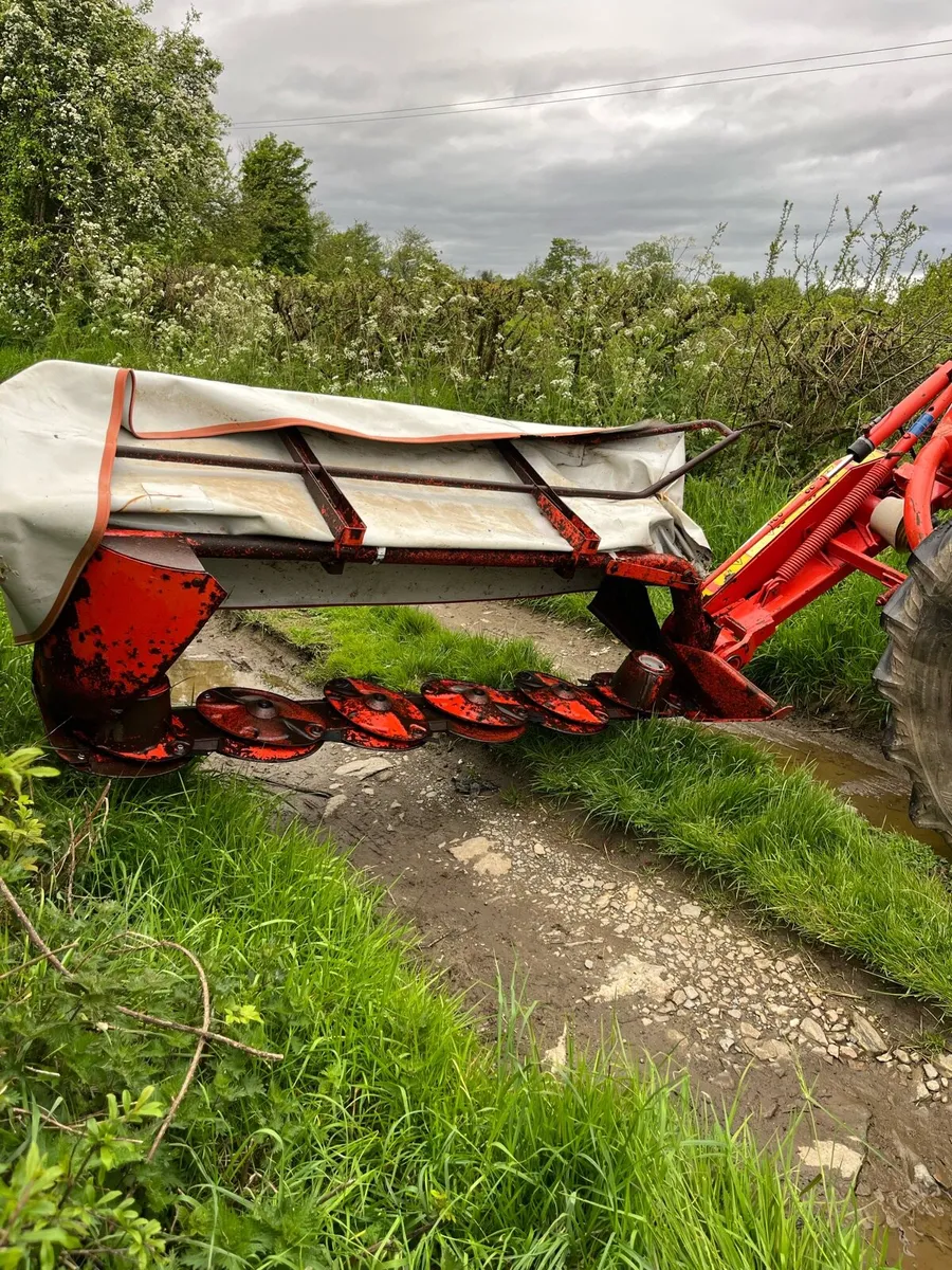 Kuhn Disc Mower - Image 2