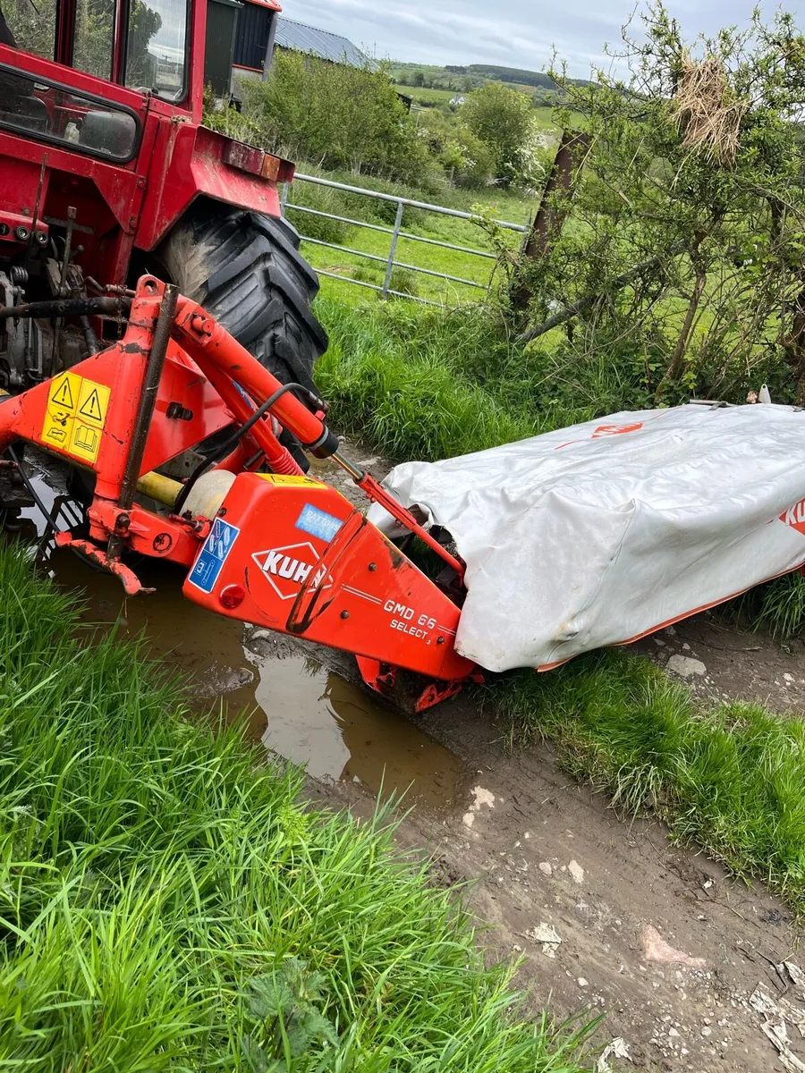 Kuhn Disc Mower - Image 4