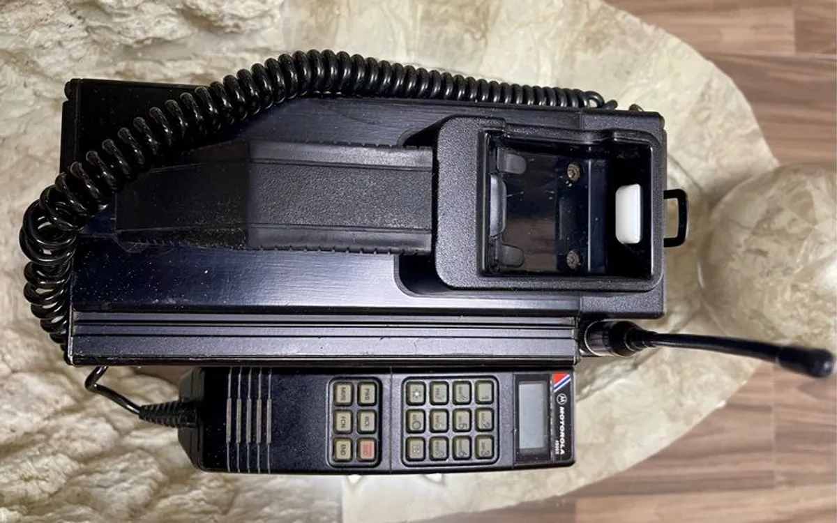 Motorola Phone 4800x - Image 3