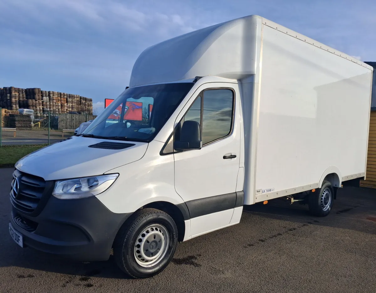 2021 Mercedes-Benz Sprinter Luton Box Van - Image 1