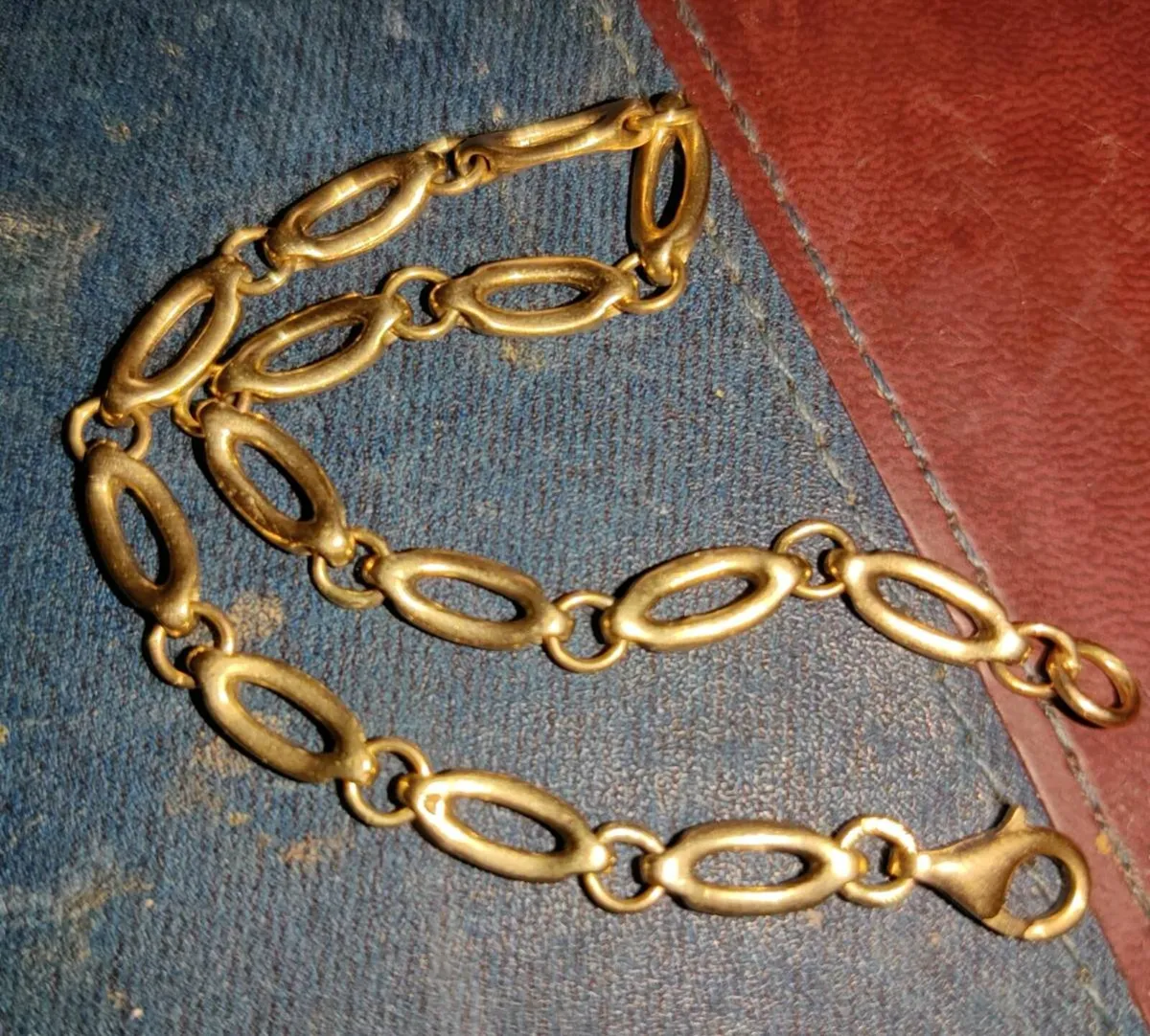 CHUNKY OVAL, 9CT PURE Gold 8.28g 8"Long Bracelet ! - Image 1