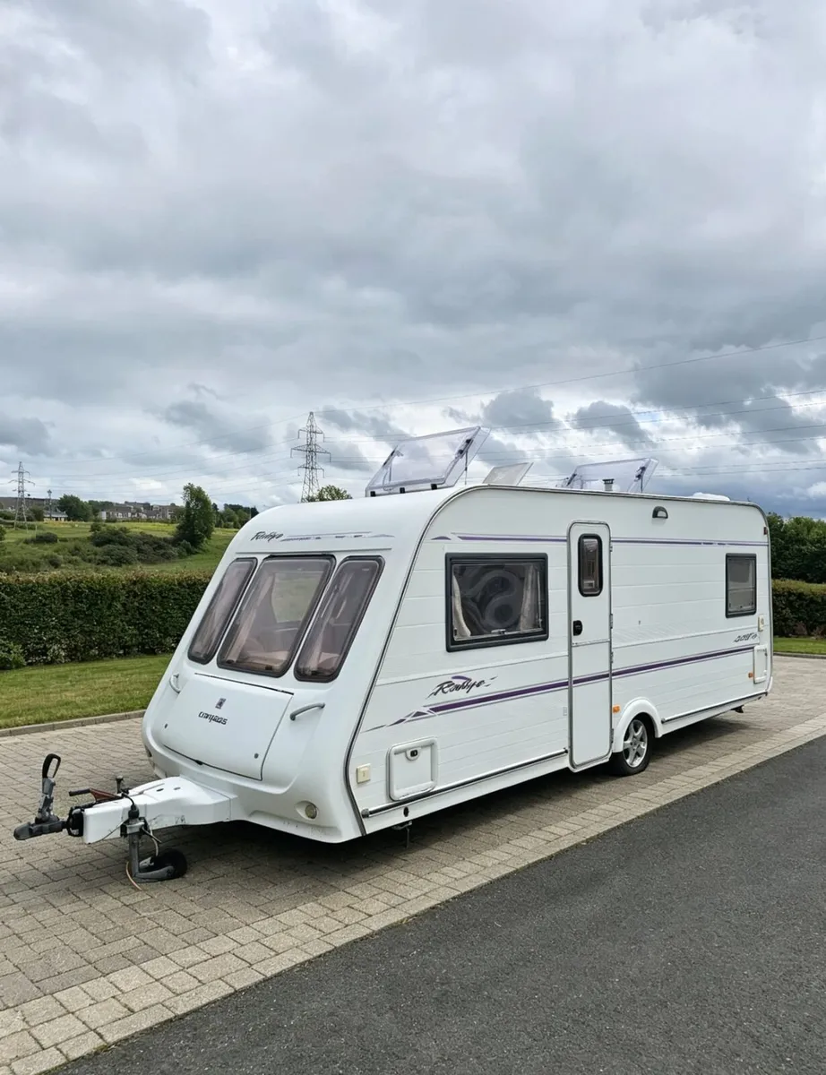 Fixed bed carvan - Image 1