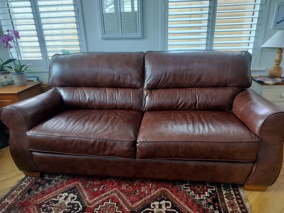 Real leather Boletelli sofa - Image 2