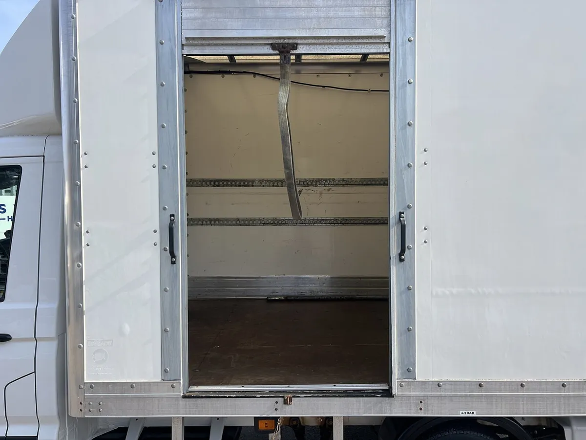 2019 MAN TGE Luton Box Van - Image 4