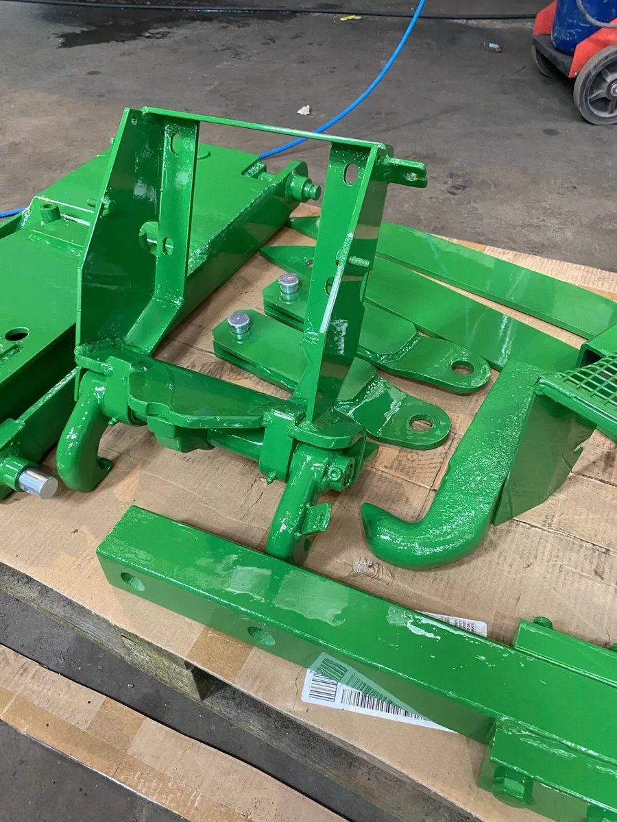 John Deere 50 series axla hitch - Image 2