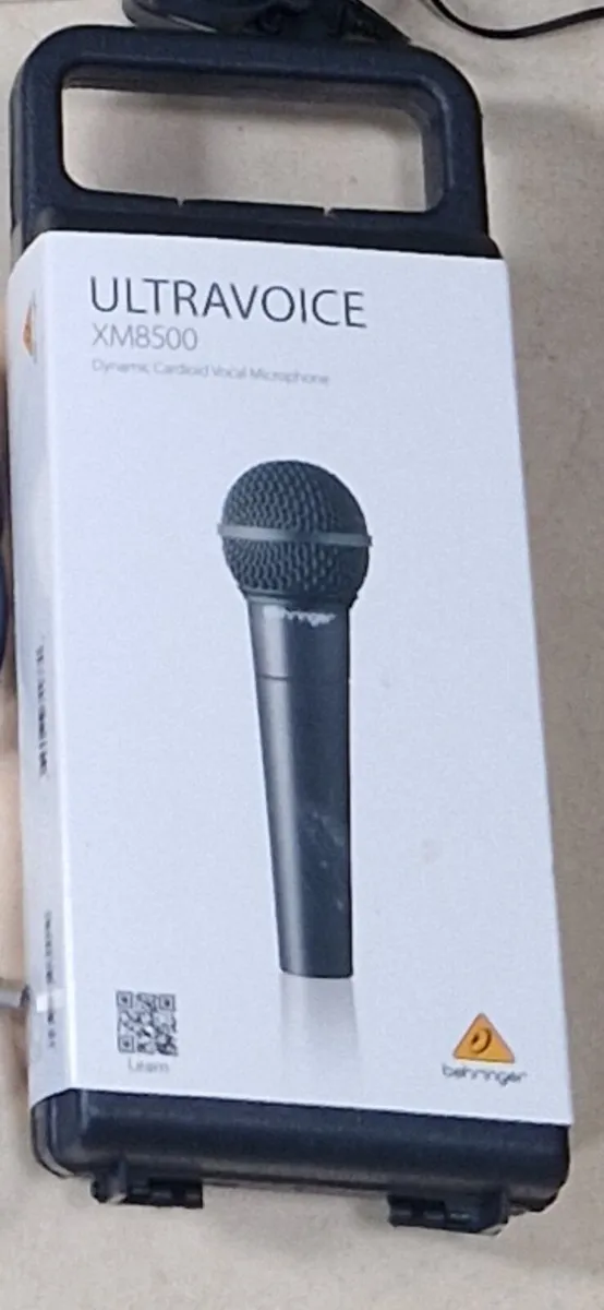 Dj equipment - Image 1