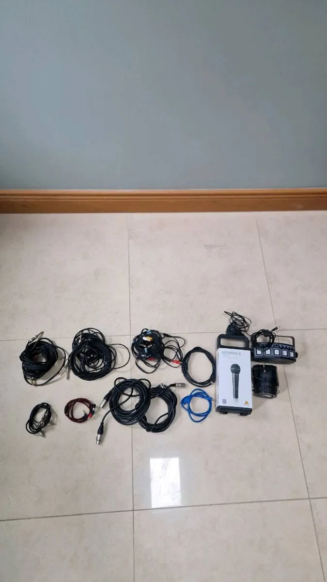 Dj equipment - Image 2