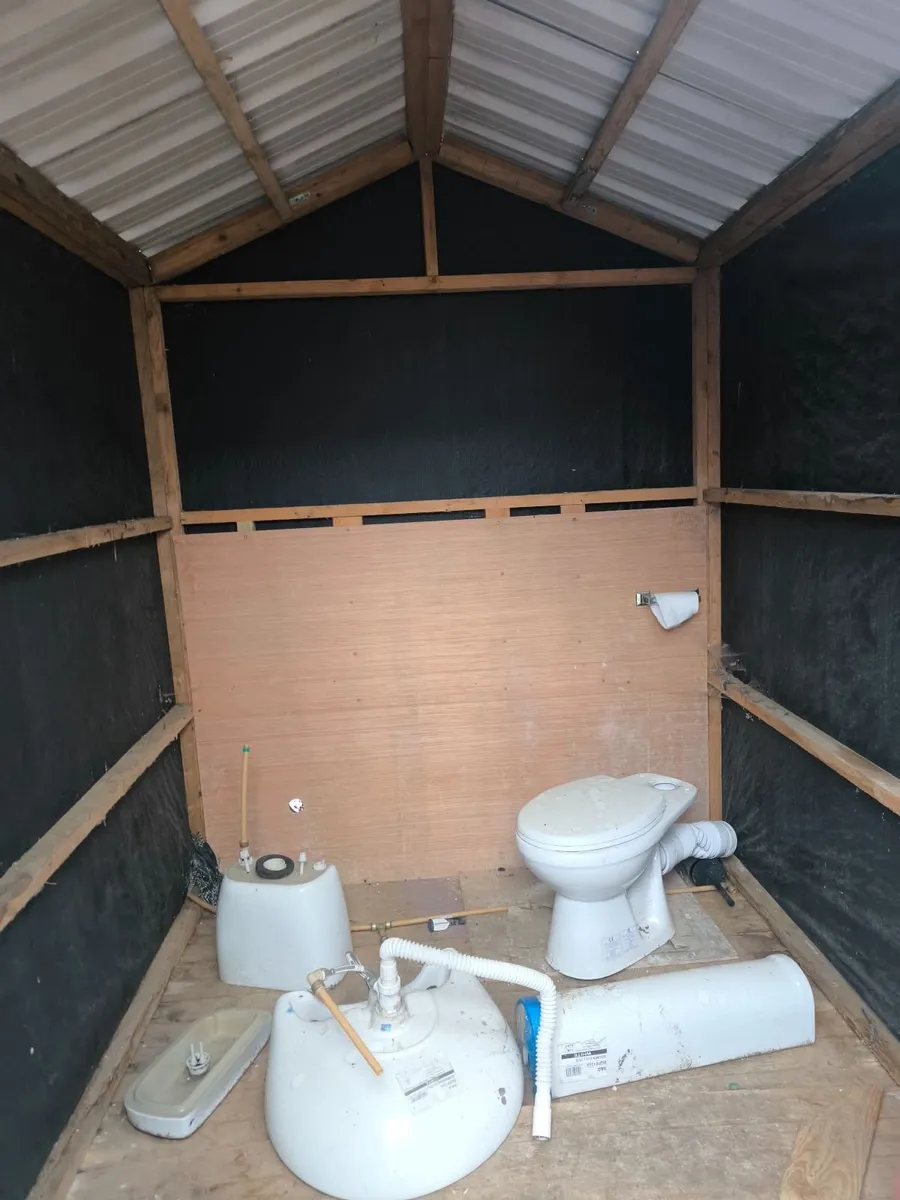 Building site shed  c/w toilet & wash hand basin - Image 1