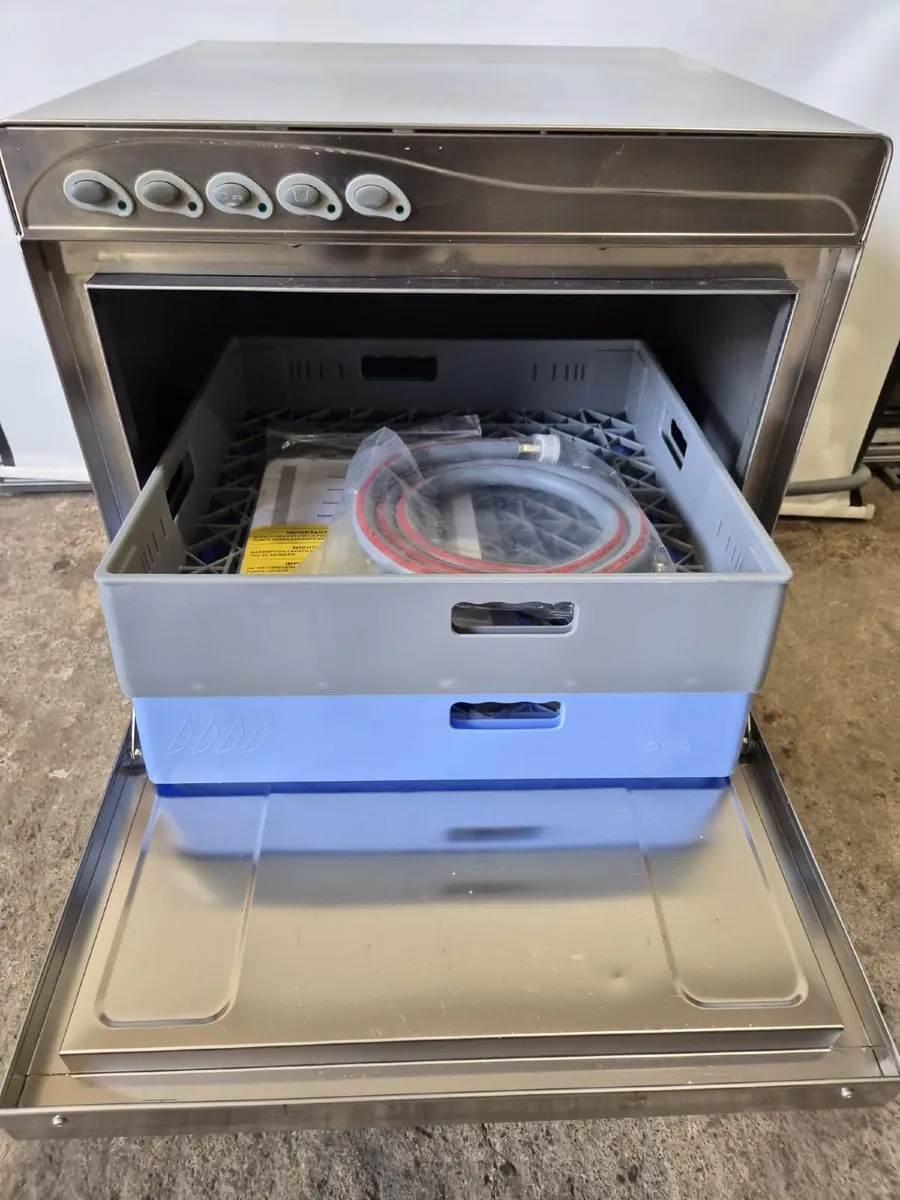 Undercounter Kromo dishwasher - Image 1