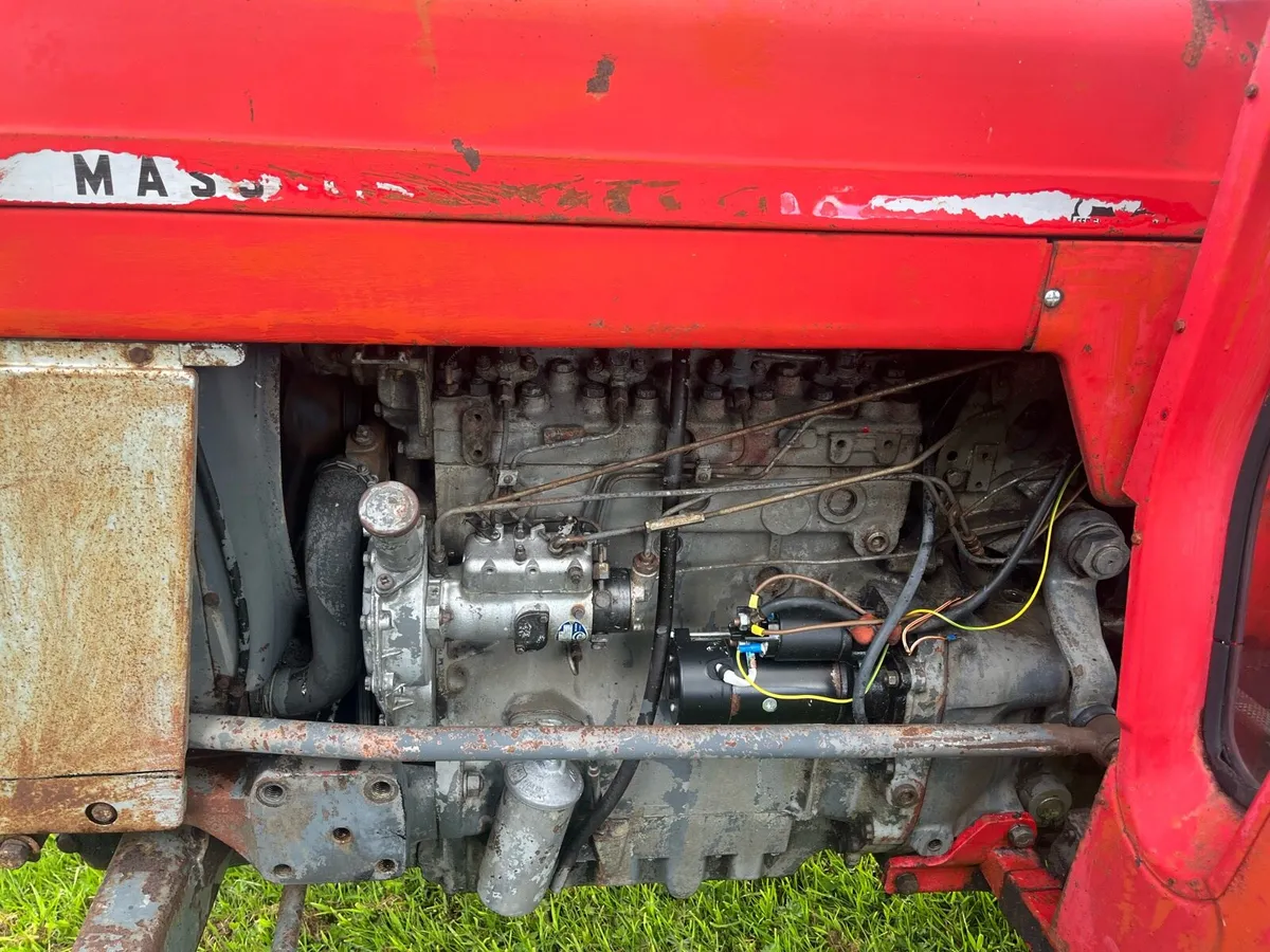 Massey 165 square axle 4bolt lift pump - Image 2