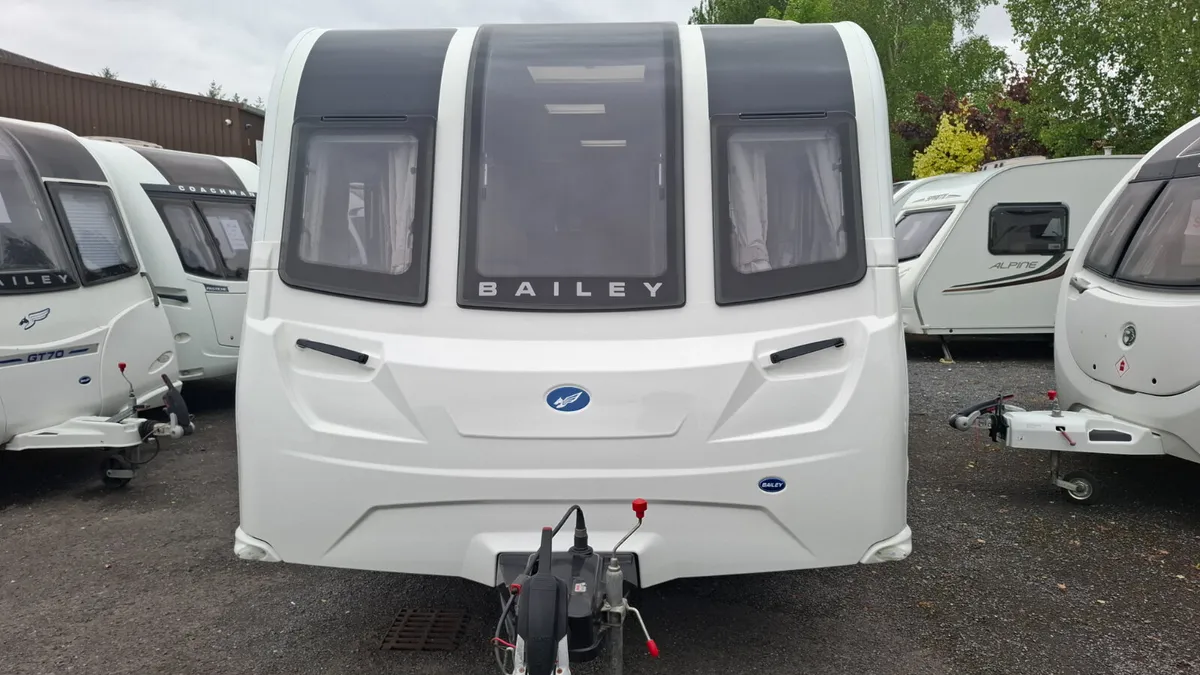 Bailey Pegasus Grande SE Caravan - Image 1
