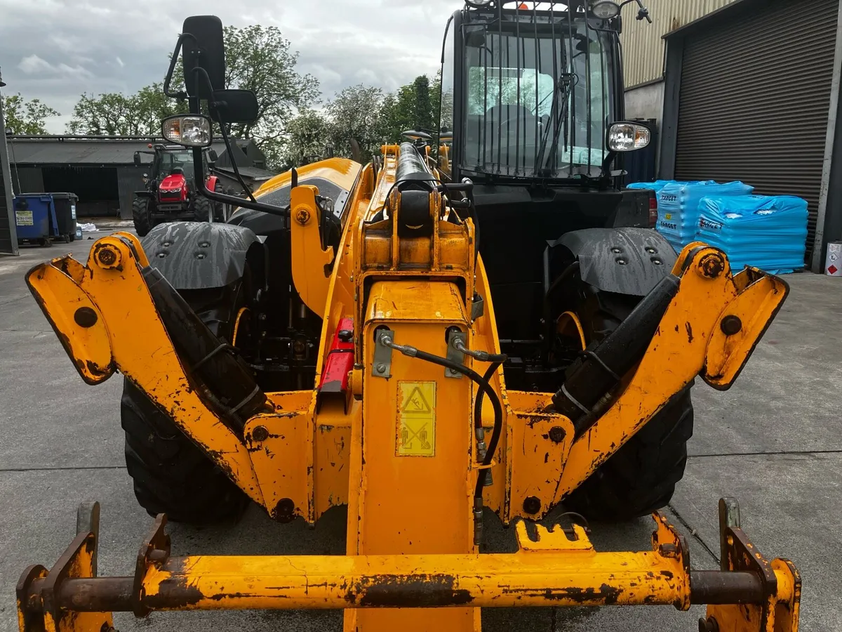 JCB Teleporter - Image 2