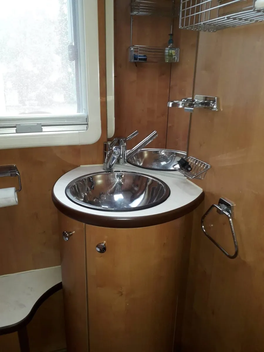 Camper - Image 4
