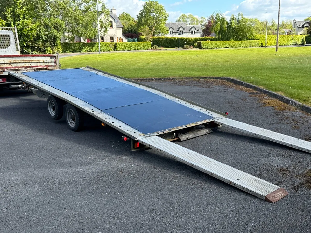 Brian James transport trailer - Image 1