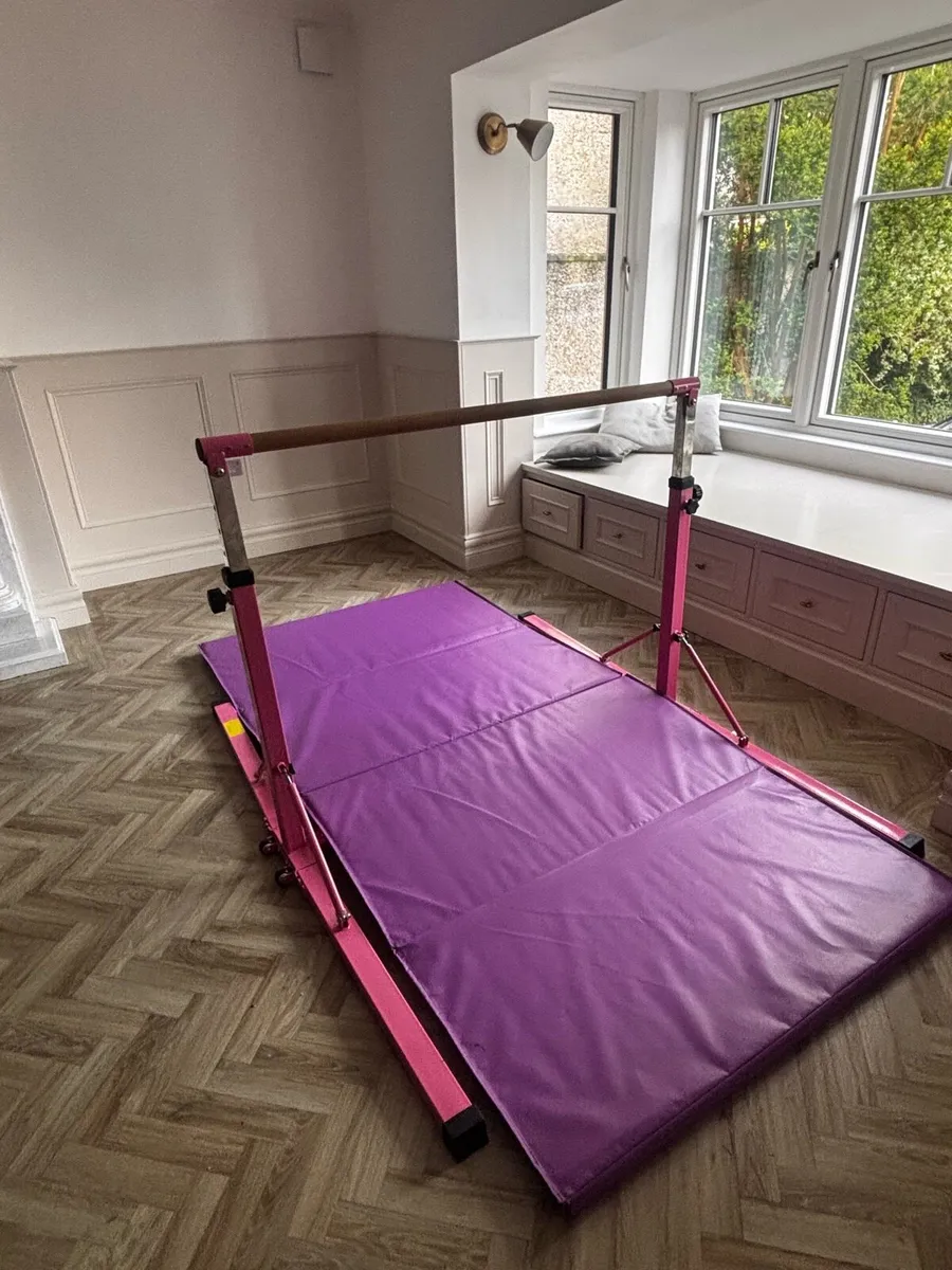 Gymnastics Bar - Image 2