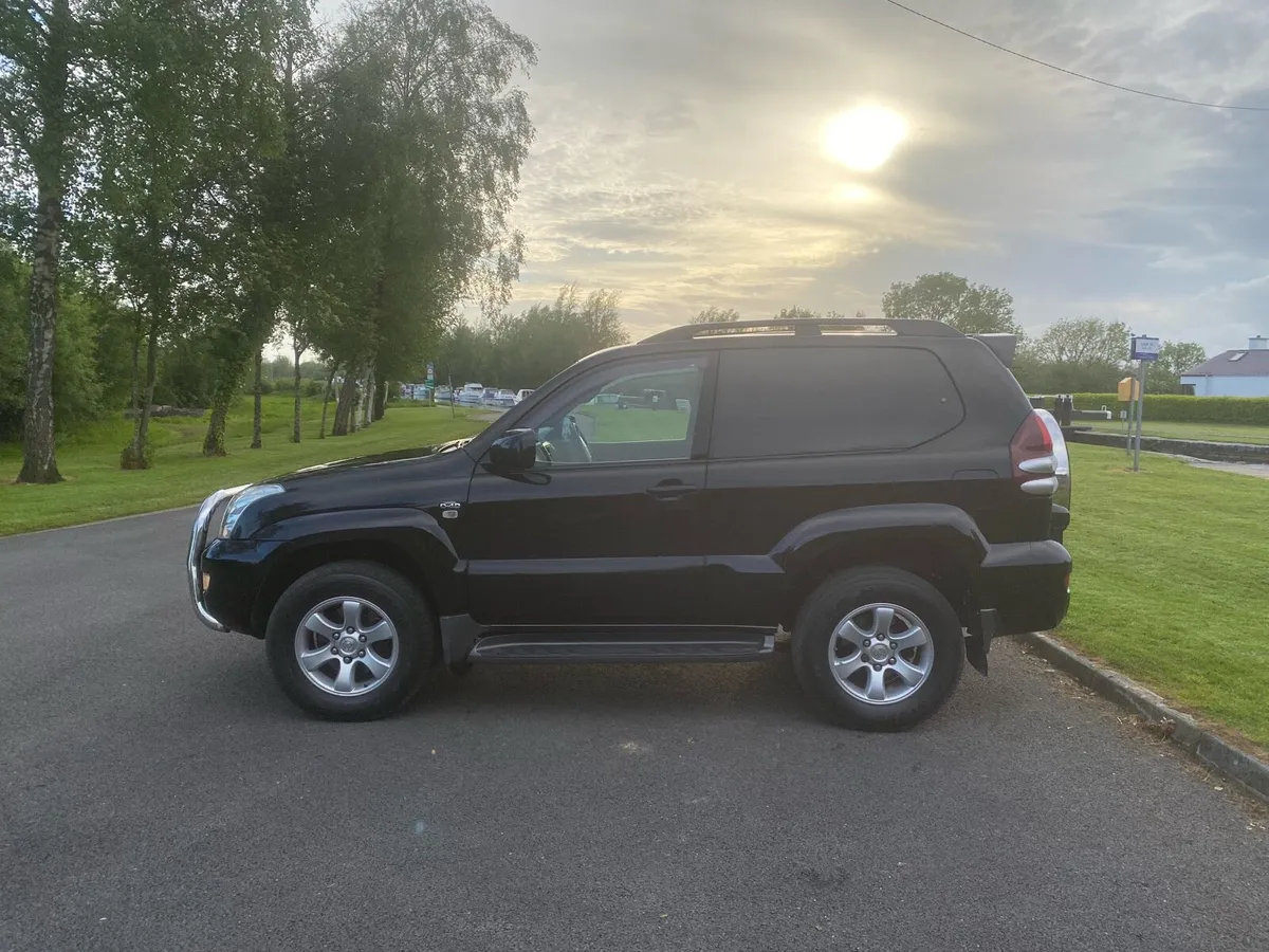 Toyota Landcruiser high spec - Image 1