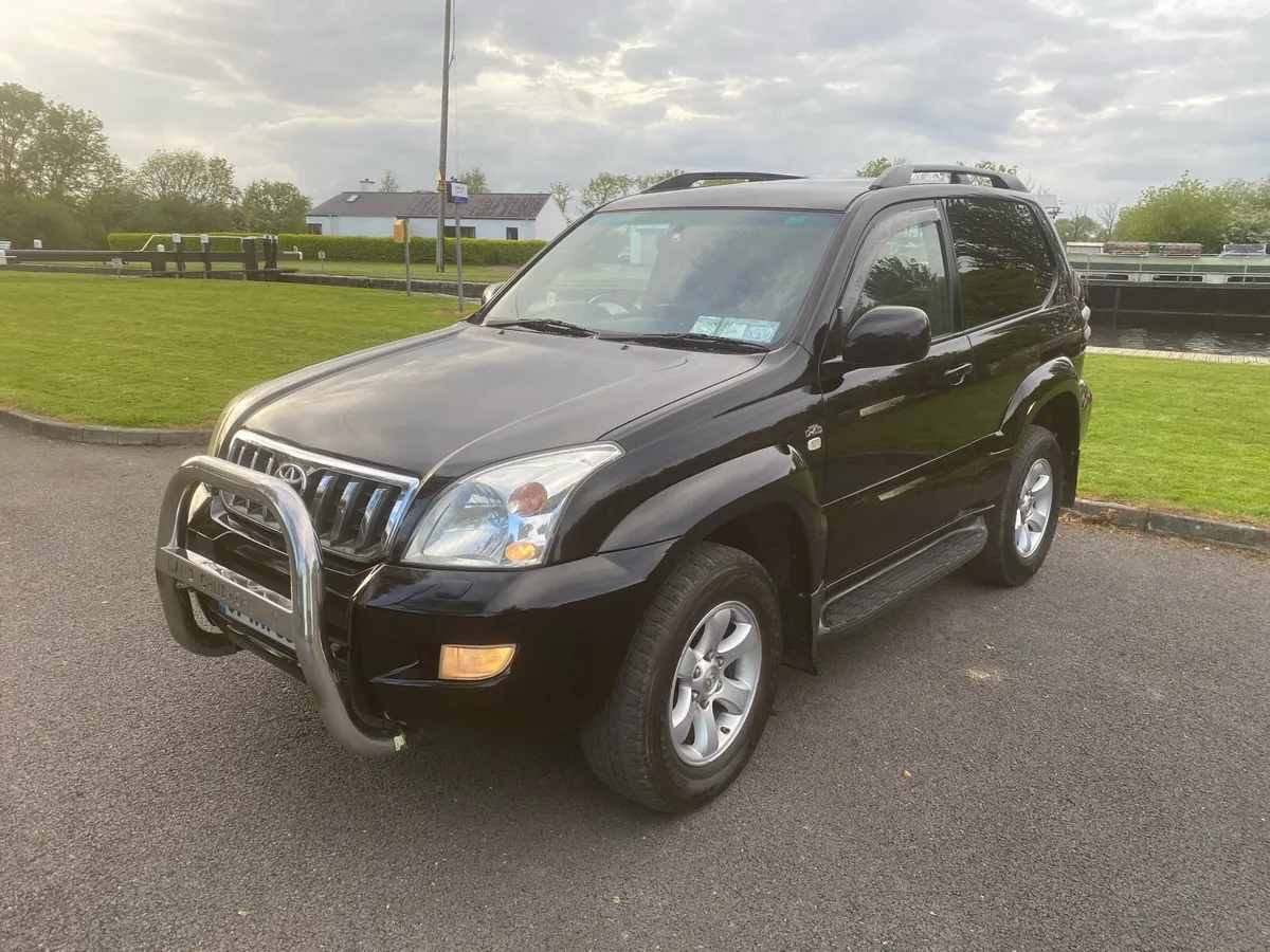 Toyota Landcruiser high spec - Image 2