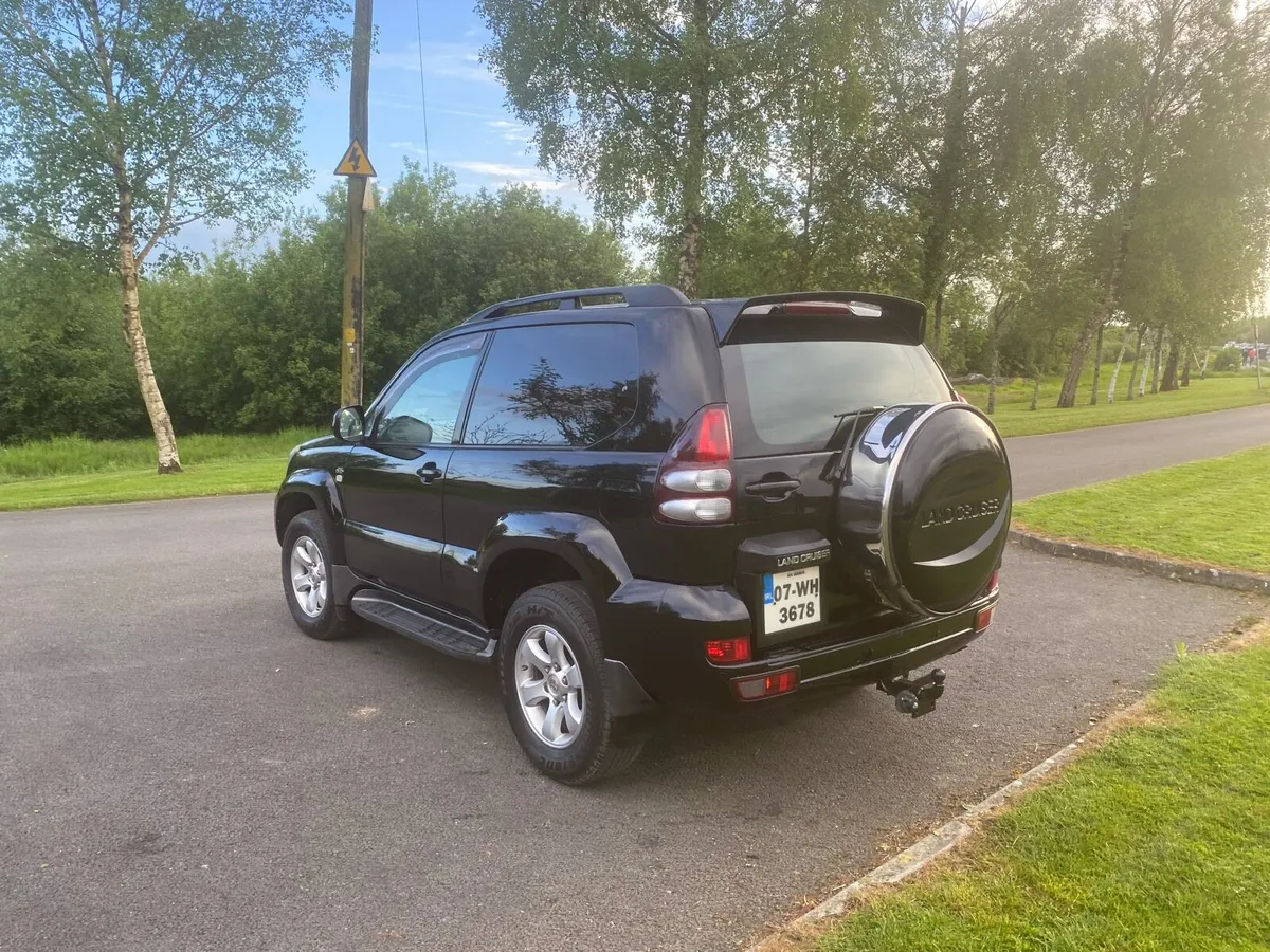 Toyota Landcruiser high spec - Image 3