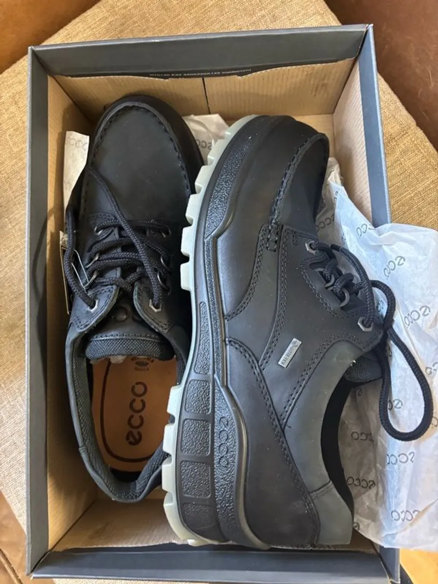 Ecco Track 25 uk10 - Image 1