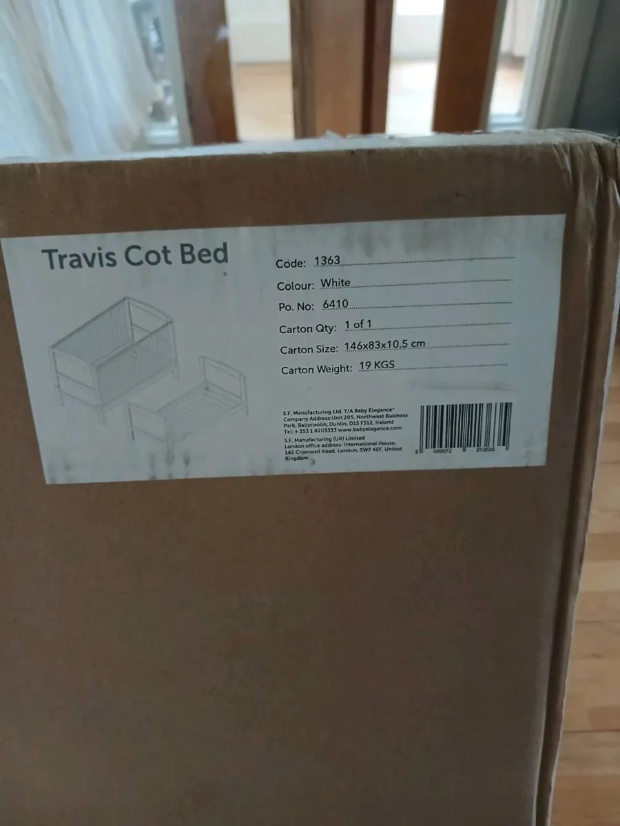 Travis baby cot - Image 3