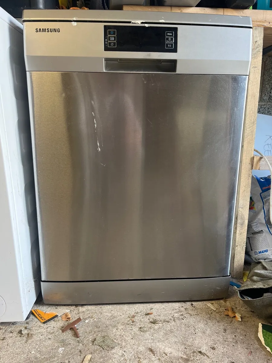 Dishwasher - Image 1