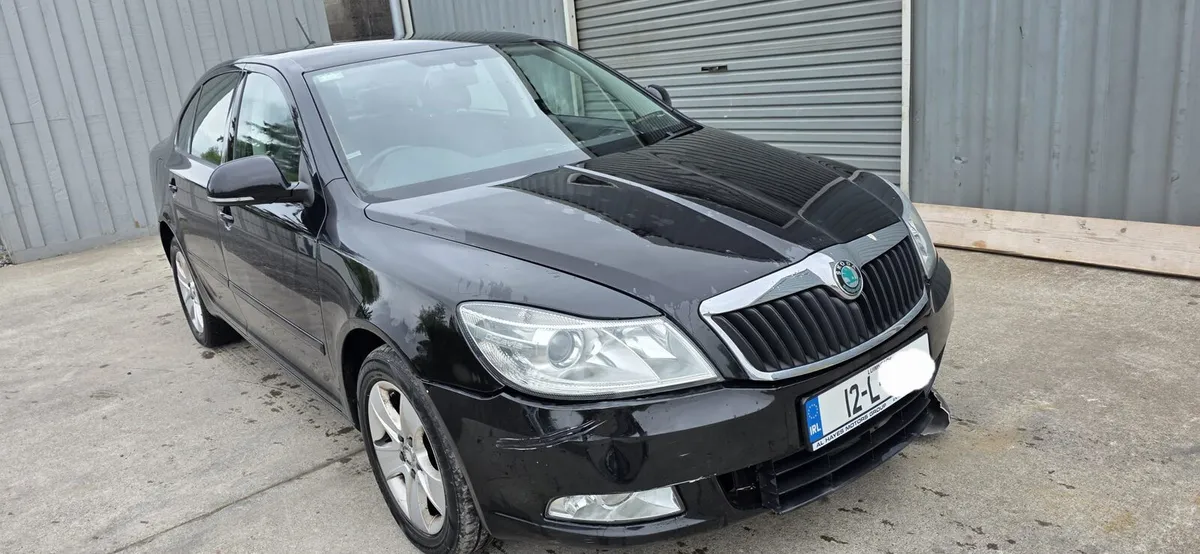 12 SKODA OCTAVIA DIESEL - Image 1