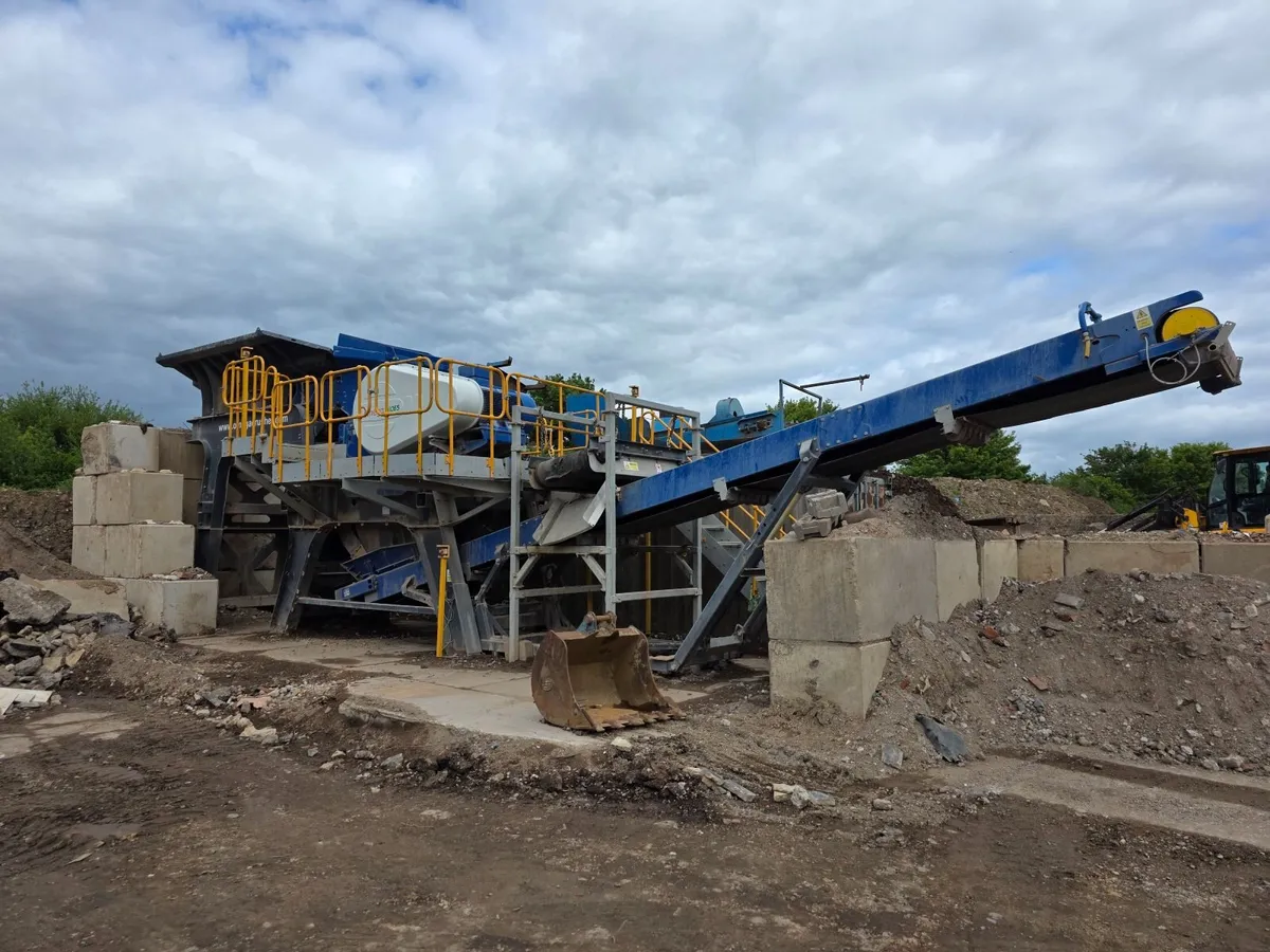 Omega J1065 Jaw Crusher - Image 1