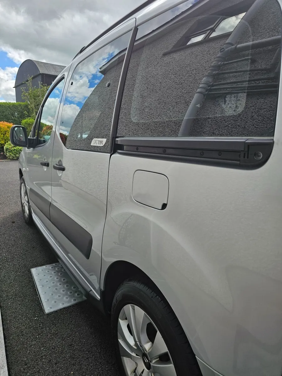 Citroen Berlingo Multispace XTR HDI Diesel Van - Image 4