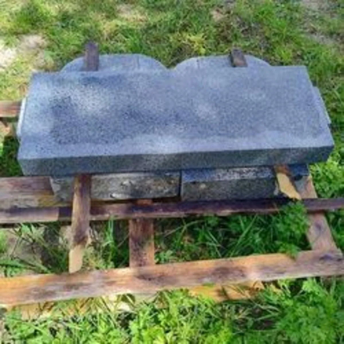 Polished granite garden bench - Image 4