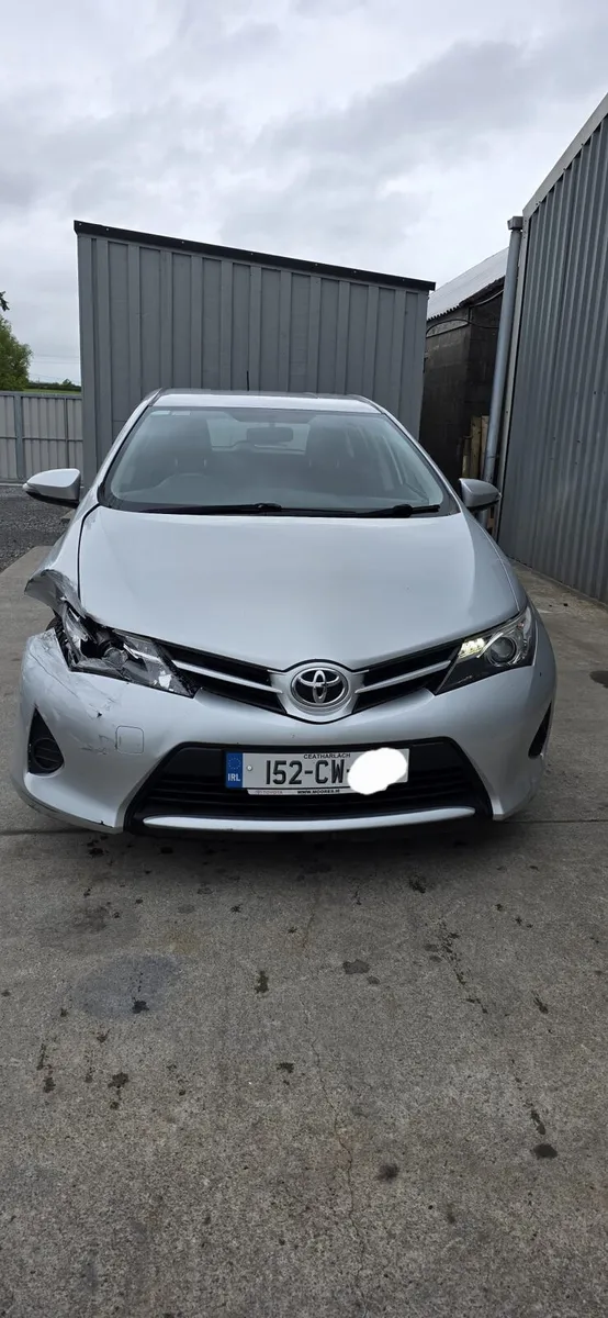 152 TOYOTA AURIS DIESEL - Image 3