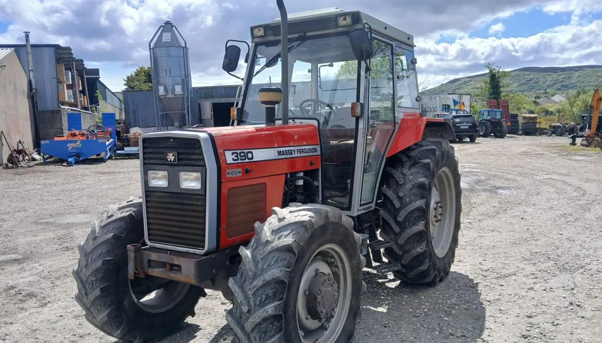 Massey Ferguson 390 - Image 2