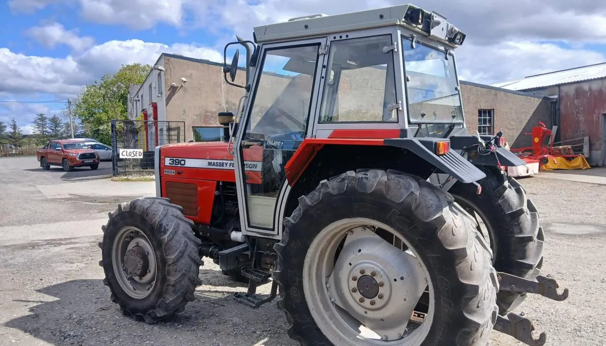 Massey Ferguson 390 - Image 3