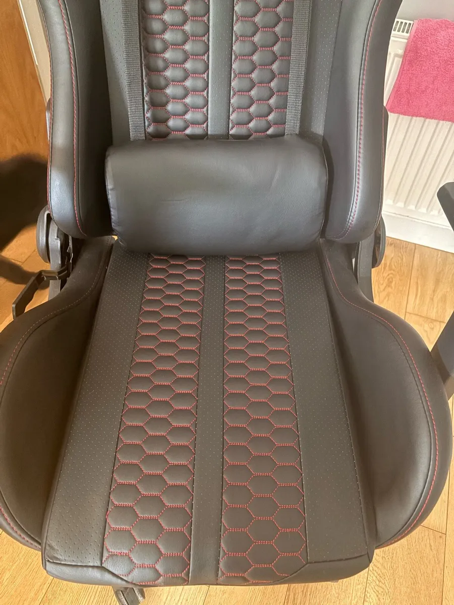 Legend Gaming/Office Chair - Image 2