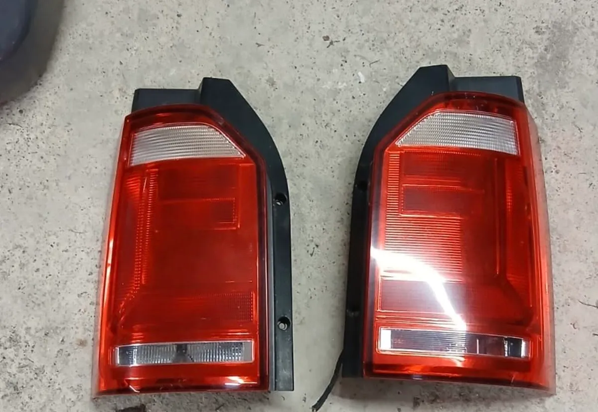 Volkswagon Transporter tail lights