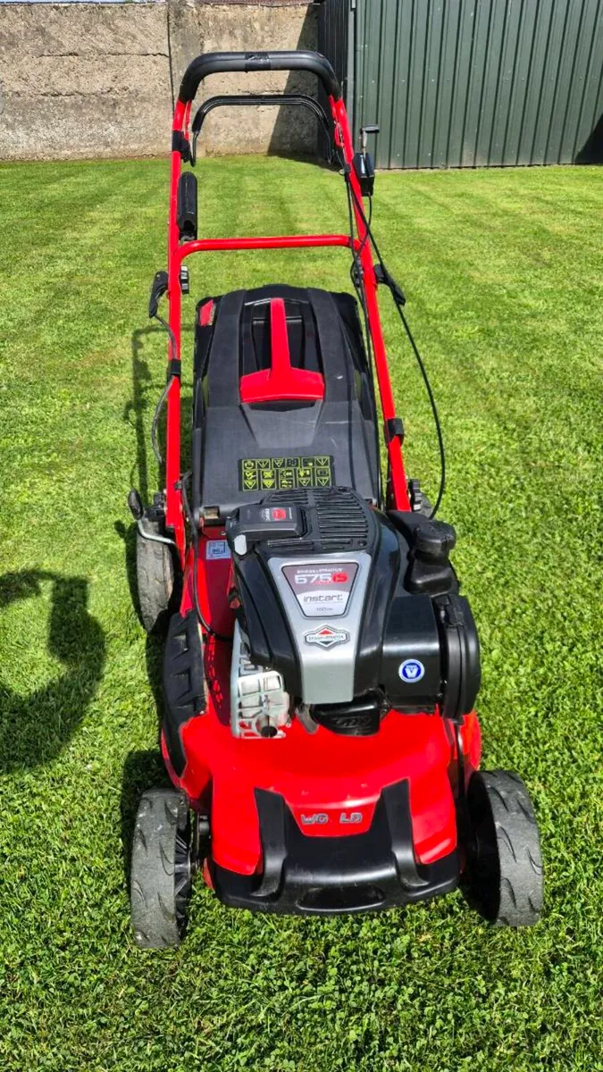 Briggs and Stratton 18 inch self drive lawnmower - Image 3