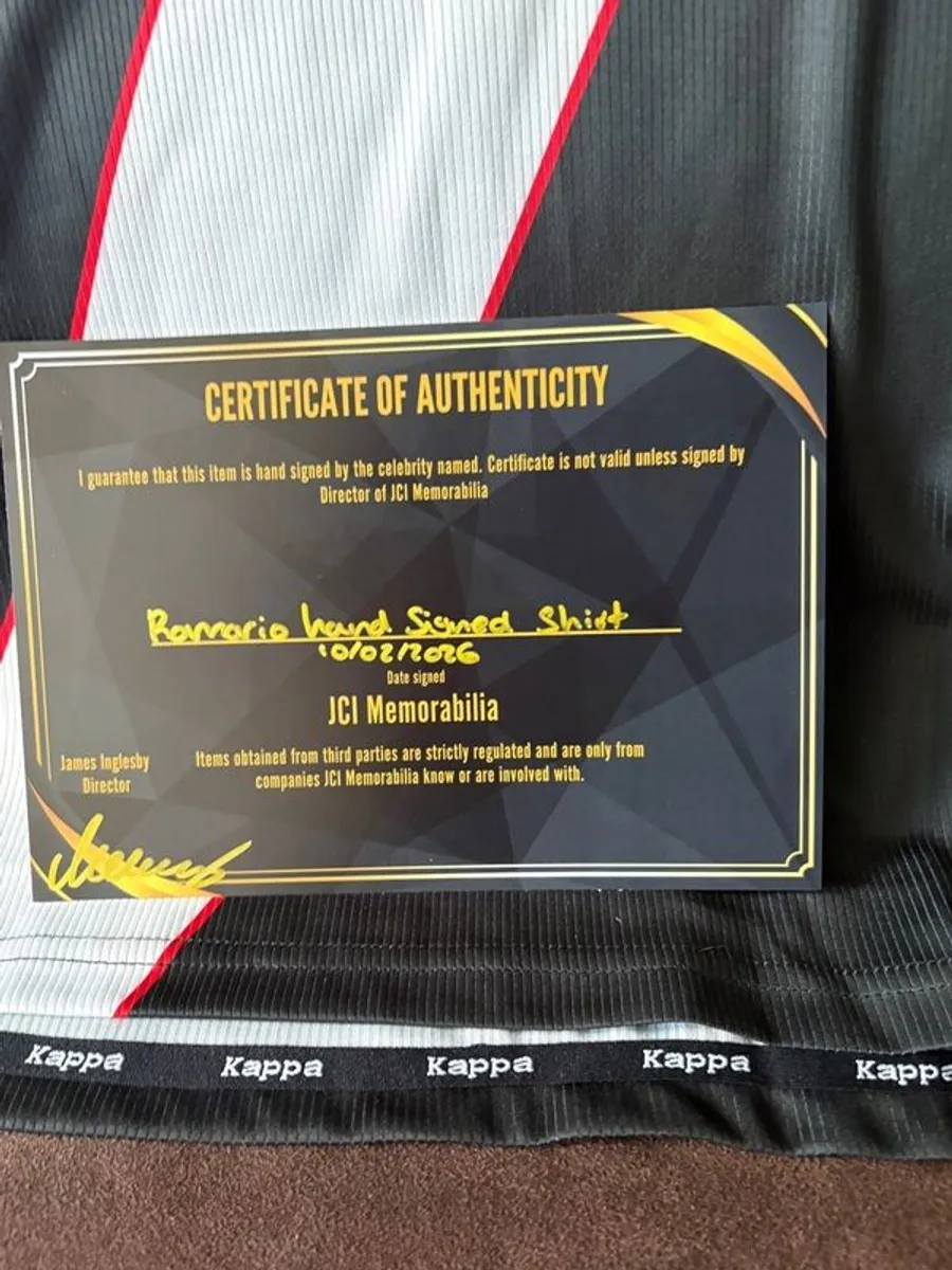 Romario signed Vasco de Gama jersey - Image 4