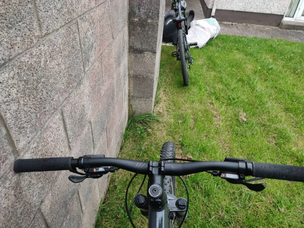 CUBE Aim Pro mountain bike !!EXCELLENT CONDITION!! - Image 4