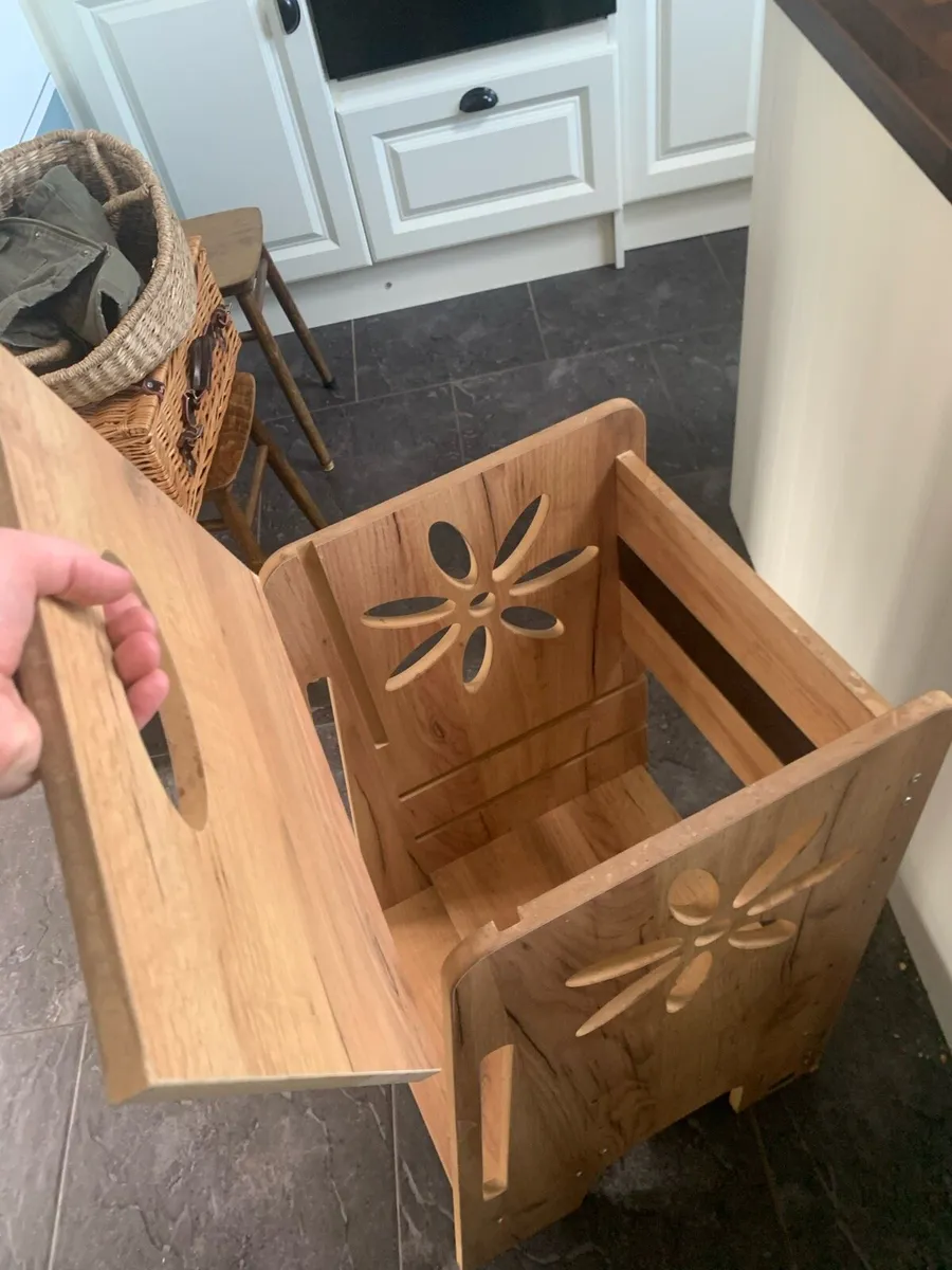 Kitchen helper for toddler - Image 4