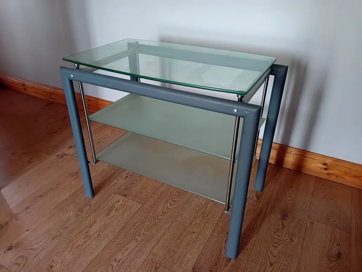 Table - Image 3