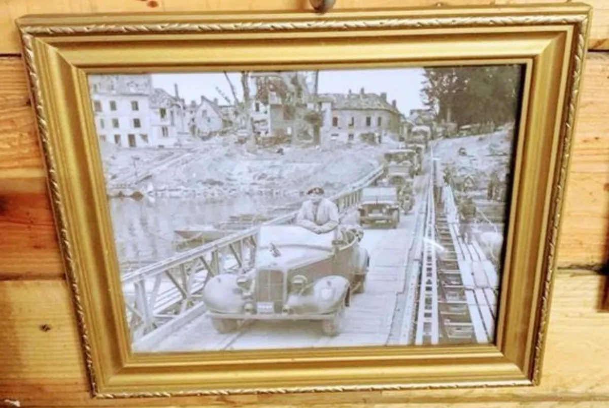 Set of 3 World War 2 framed photos - Image 3
