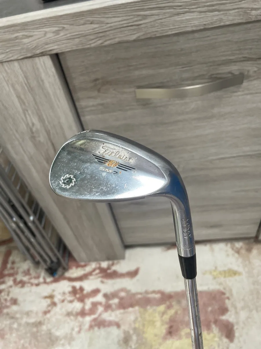 Titleist BV sm7 56 degree wedge - Image 2