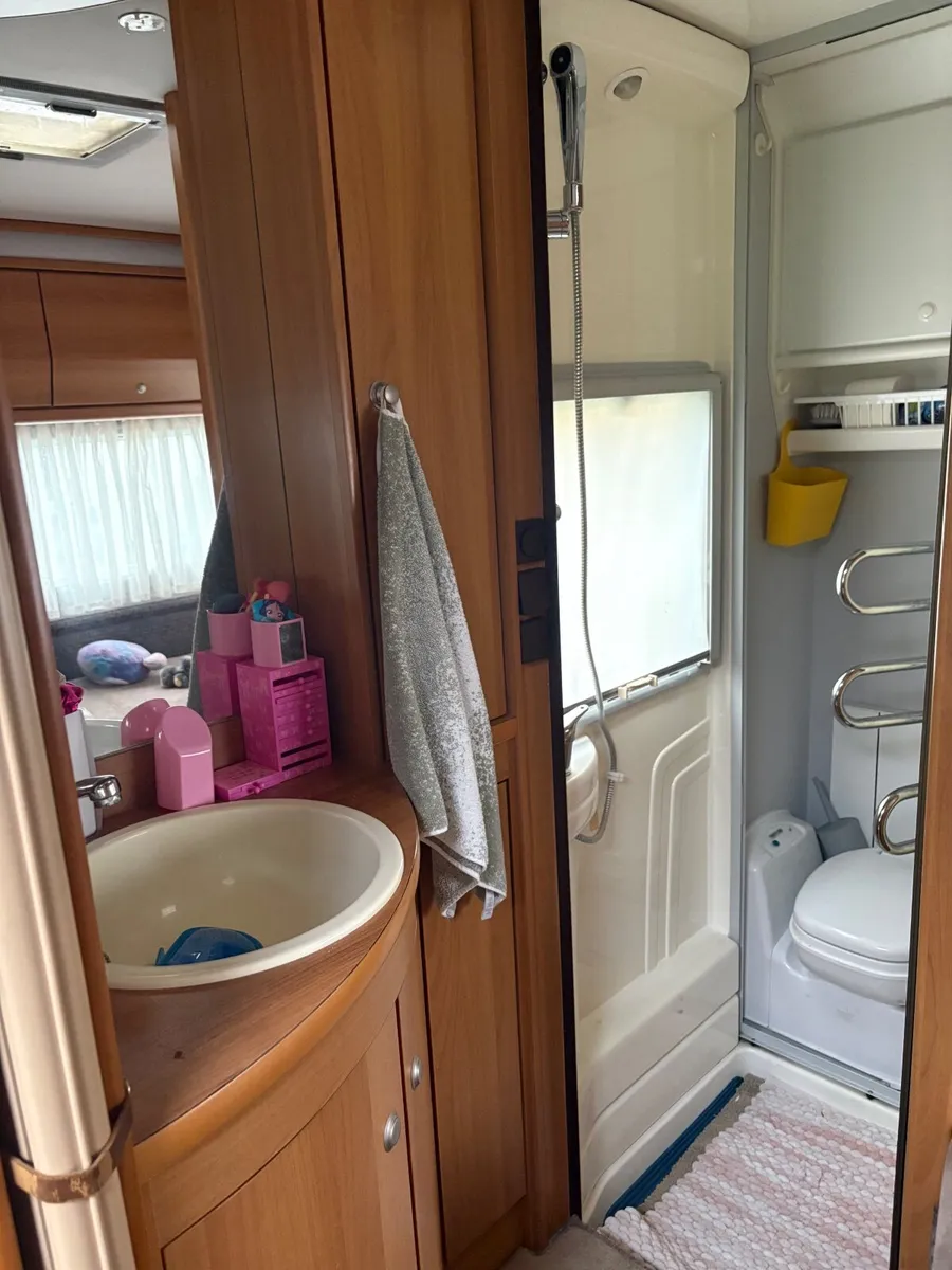 Campervan - Image 3