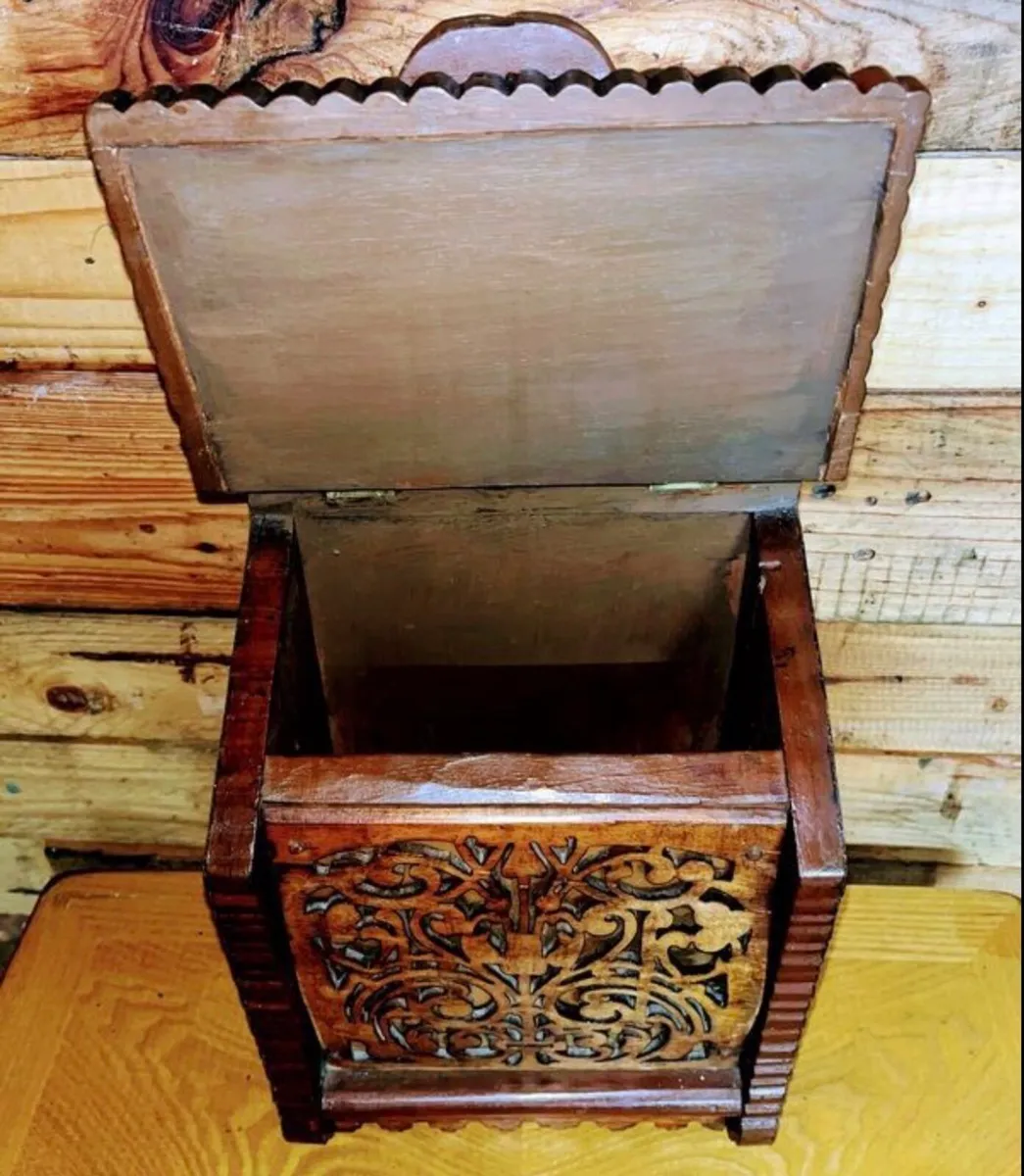 Antique Victorian period box - Image 3