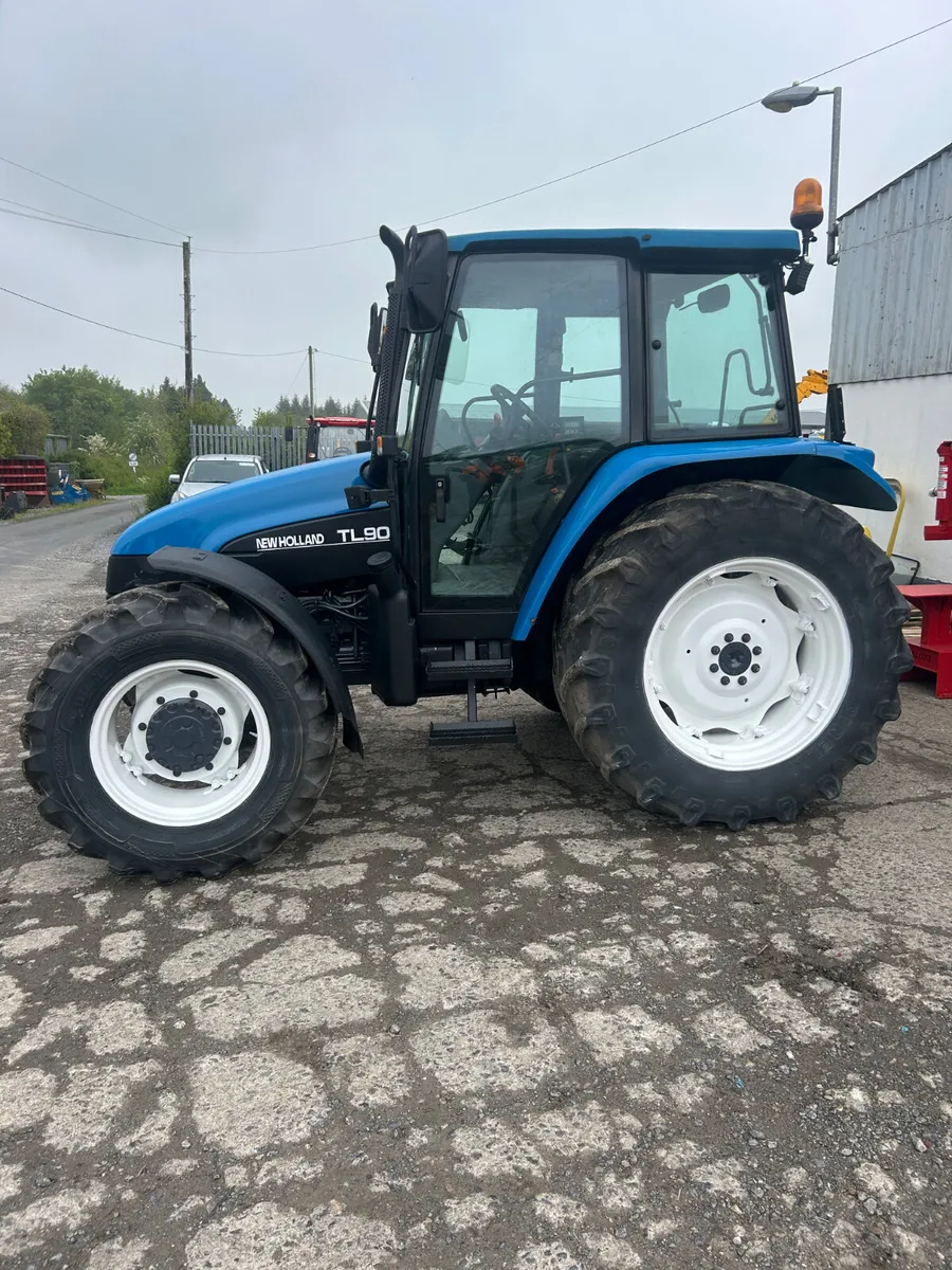 2000 New Holland TL90 for sale. - Image 4