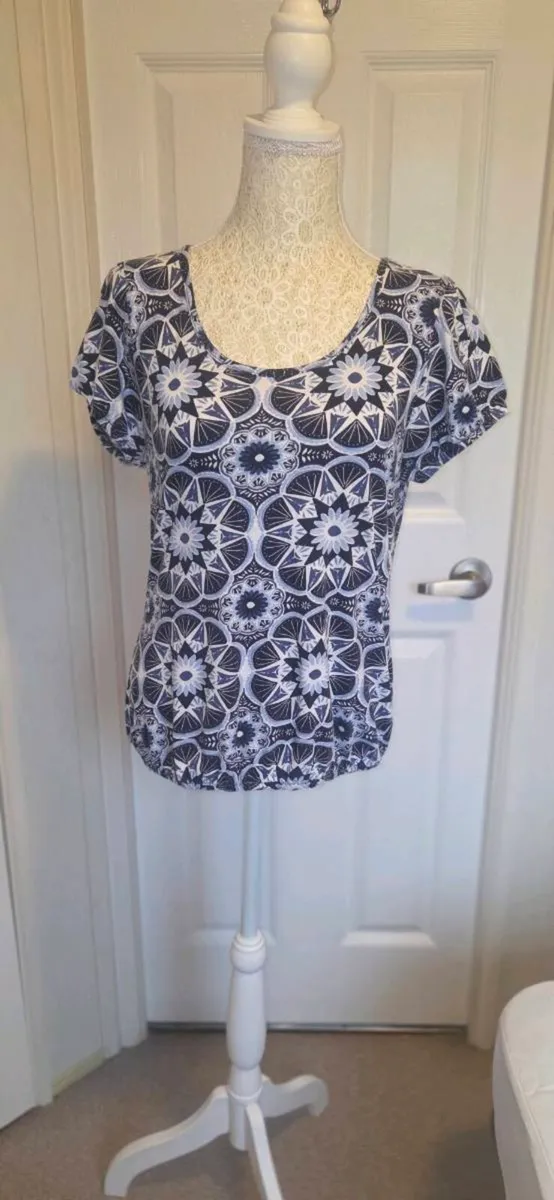 Debenhams Blue White Geometric Floral Print Top UK - Image 1