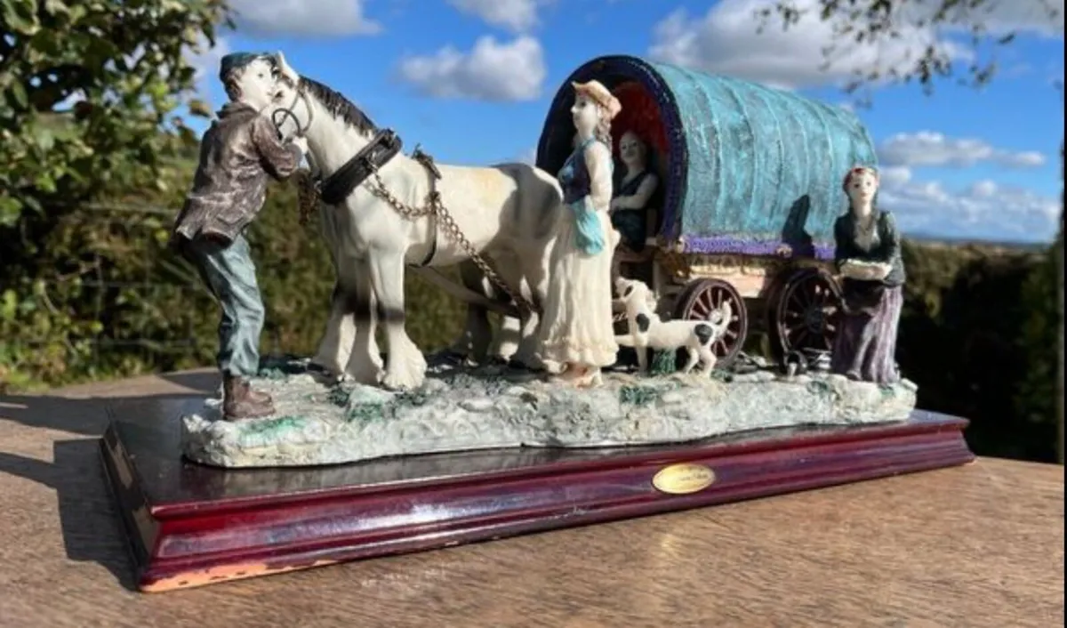 Vintage Gypsy Carvan Model - Image 2