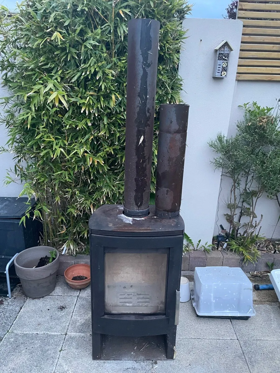 Wood burning stove - Image 2