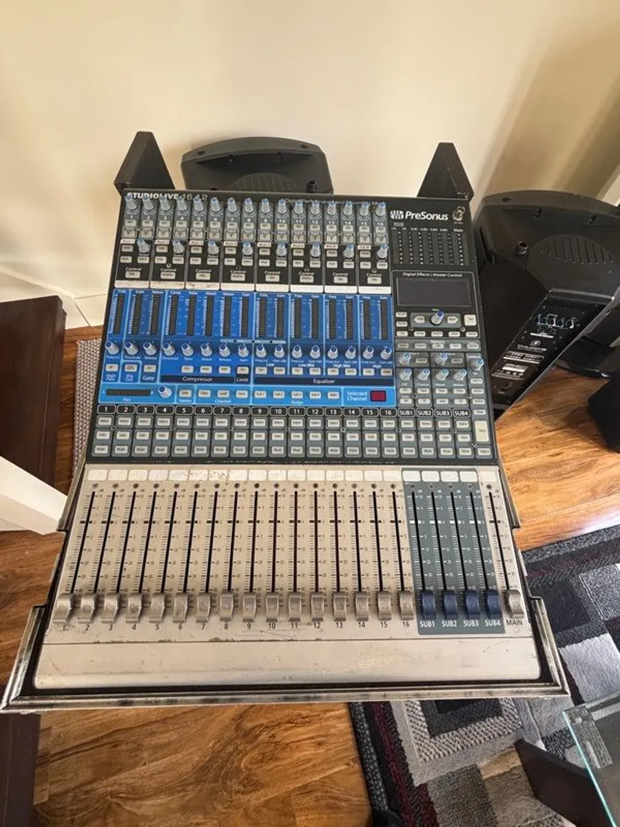 PreSonus 16/4/2 Digital Mixer+Flightcase+Stand - Image 1