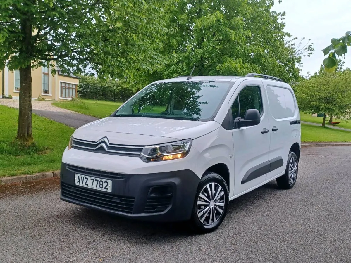 2023 Citroën berlingo 1000 EN-PRISE ED BHDI - Image 2