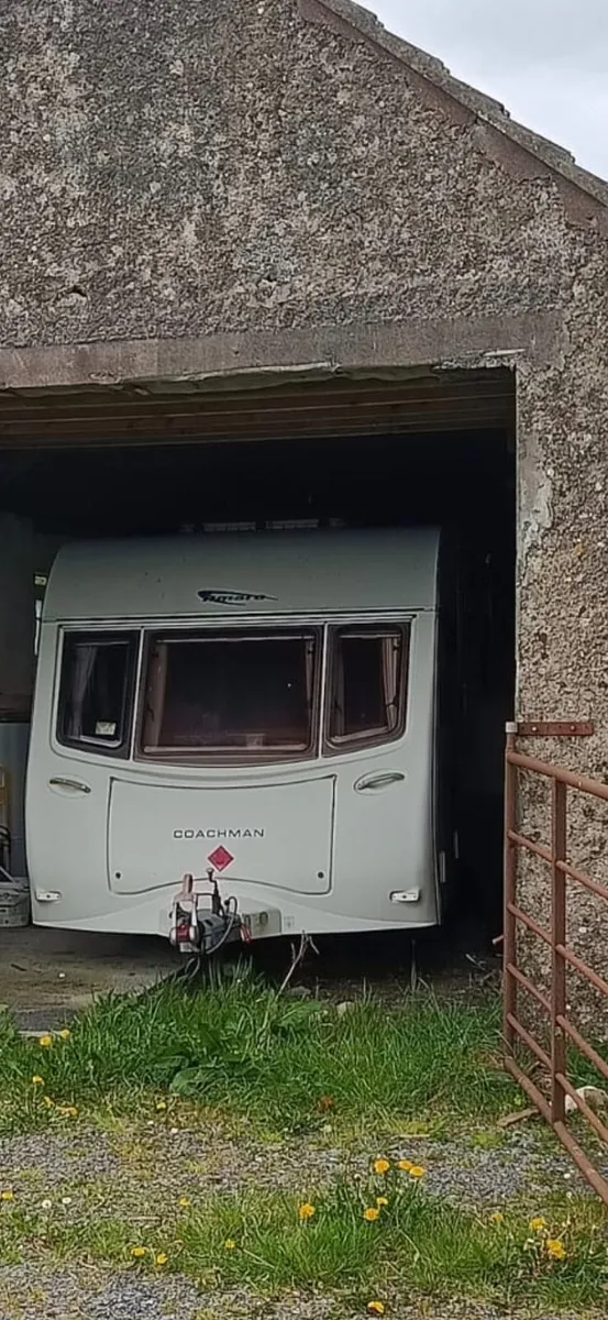 Caravan - Image 2